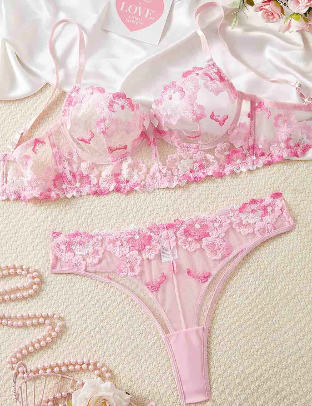 Conjunto de Tul Rosa Bordado floral