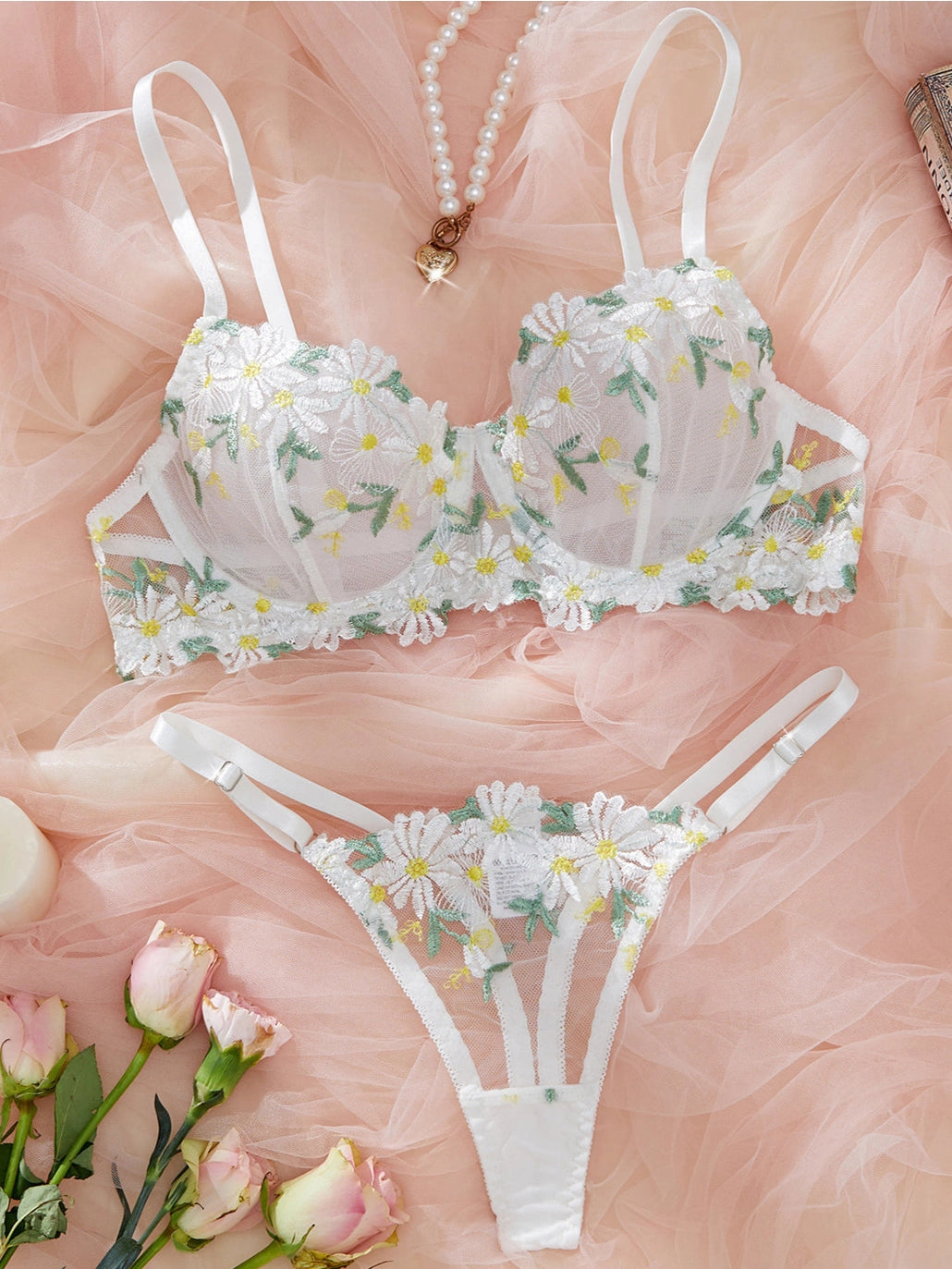 Conjunto de Tul Blanco con margaritas