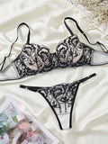 Conjunto de Encaje Negro Reciclado